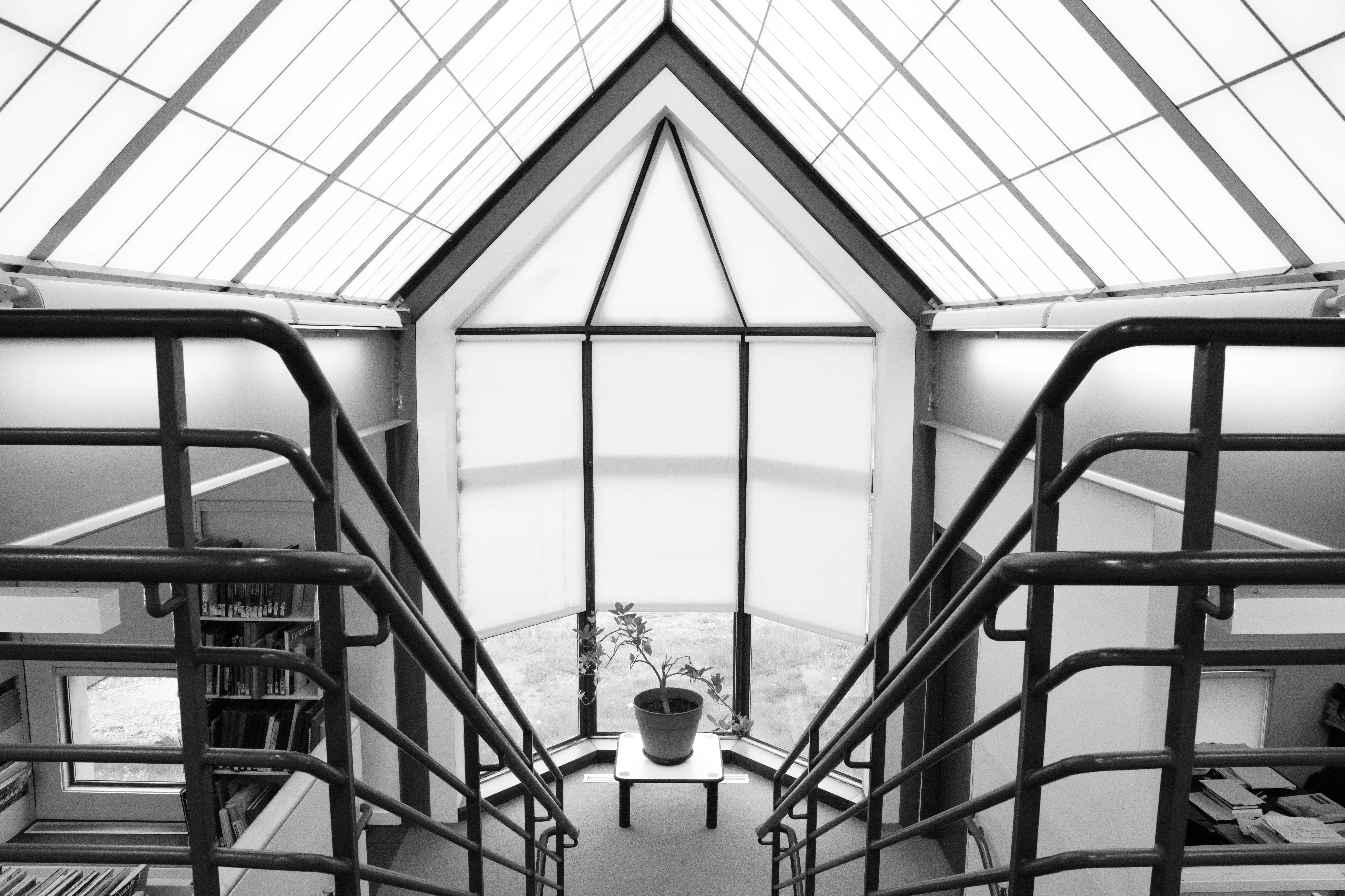 This is placeholder alternative text.